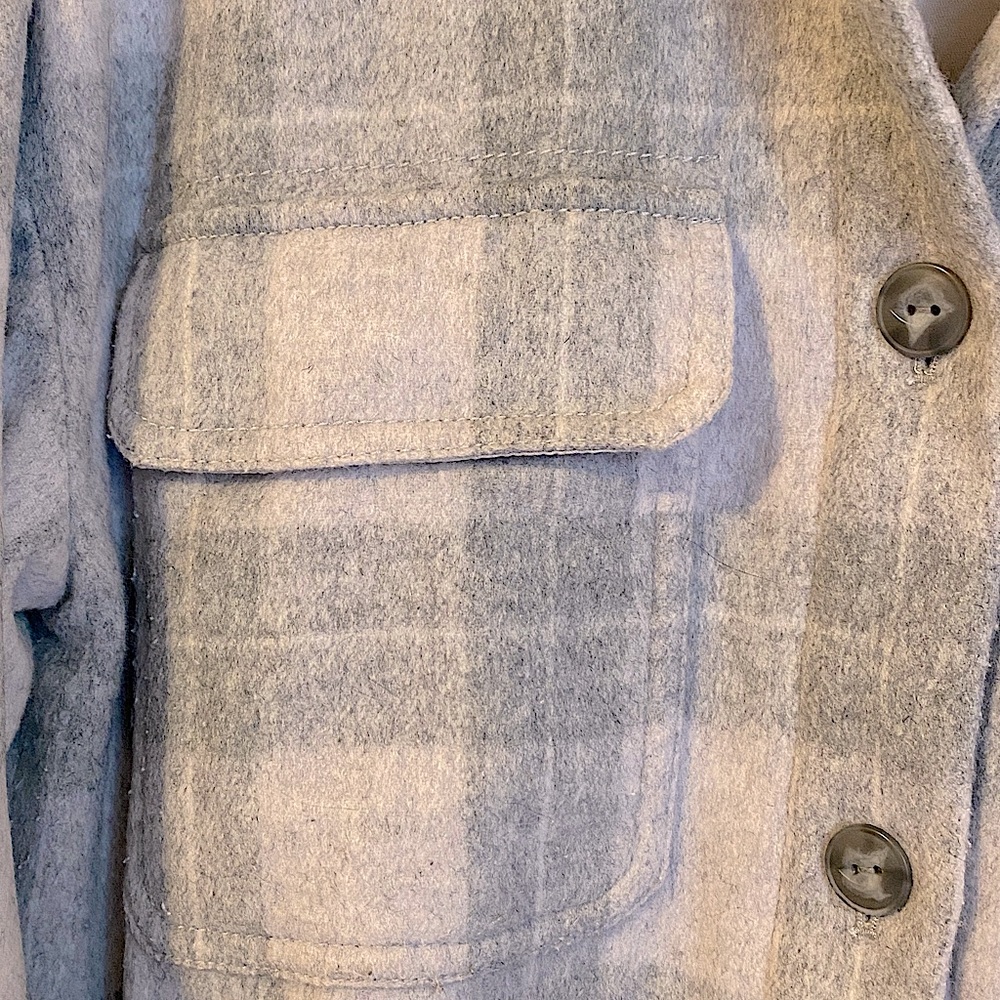Vince Women's Plaid Wool Flannel Shirt Jacket - oversized Small - Picture 4 of 11